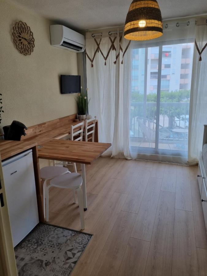 Ferienwohnung Studio Cabine Refait A Neuf A 3 Minutes A Pied De La Plage Le Grau-du-Roi Exterior foto